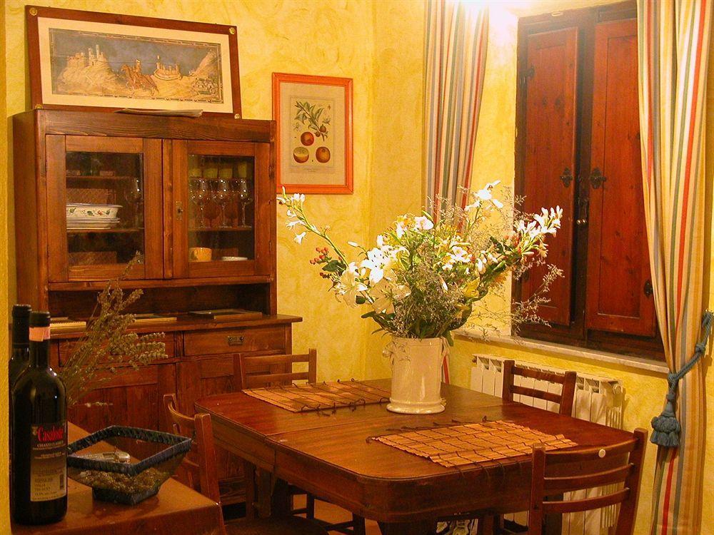 Agriturismo Fattoria Di Corsano Corsano  Exterior photo